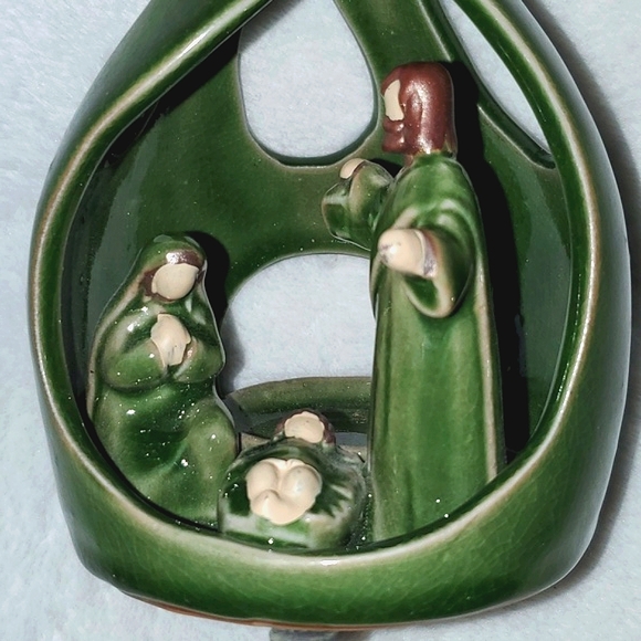 Angel Nativity Tea Light Candle Holder Baby Jesus Holy Family - Picture 7 of 10